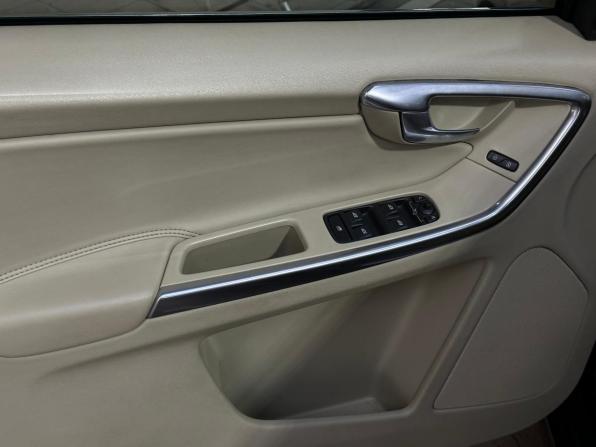 Volvo XC60 I Рестайлинг с пробегом 2014 года, цена 1 750 000 рублей, 193037 км, внедорожник, Автокод Объявления