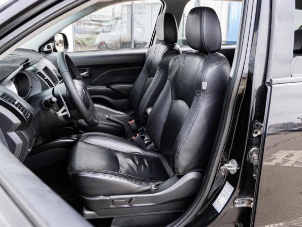 Mitsubishi Outlander II с пробегом 2007 года, цена 995 000 рублей, 202237 км, внедорожник, Автокод Объявления