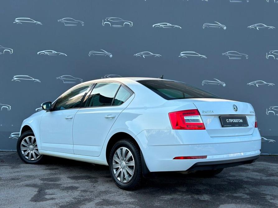 Skoda Octavia III (A7) Рестайлинг Санкт-Петербург  - изображение 4