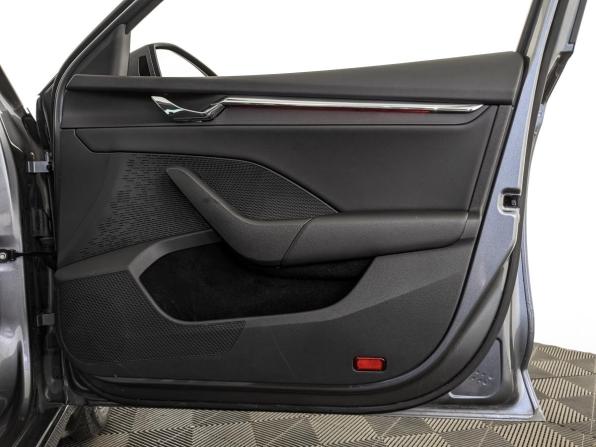 Skoda Octavia IV (A8) с пробегом 2020 года, цена 2 850 000 рублей, 66382 км, лифтбек, Автокод Объявления