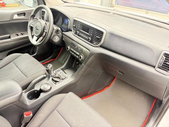 Kia Sportage IV Рестайлинг с пробегом 2019 года, цена 1 675 000 рублей, 193000 км, внедорожник, Автокод Объявления
