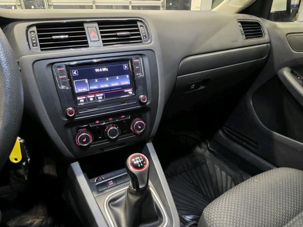 Volkswagen Jetta VI с пробегом 2014 года, цена 735 000 рублей, 193908 км, седан, Автокод Объявления