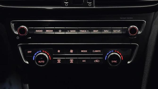 Kia Optima IV Рестайлинг с пробегом 2018 года, цена 1 730 000 рублей, 187017 км, седан, Автокод Объявления