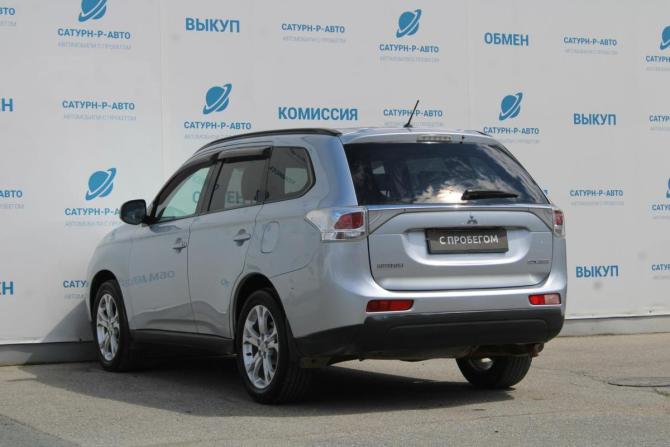 Mitsubishi Outlander III с пробегом 2012 года, цена 1 410 000 рублей, 147000 км, внедорожник, Автокод Объявления