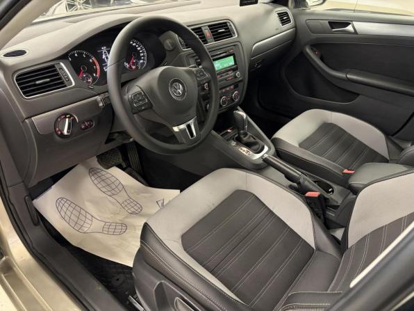 Volkswagen Jetta VI с пробегом 2013 года, цена 649 000 рублей, 138387 км, седан, Автокод Объявления