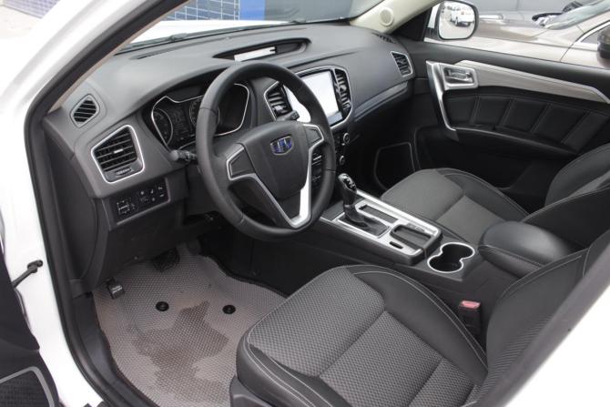 Geely Emgrand X7 I Рестайлинг 2 с пробегом 2019 года, цена 1 380 000 рублей, 114219 км, внедорожник, Автокод Объявления