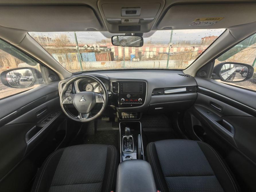 Mitsubishi Outlander III Рестайлинг 3 Санкт-Петербург  - изображение 10
