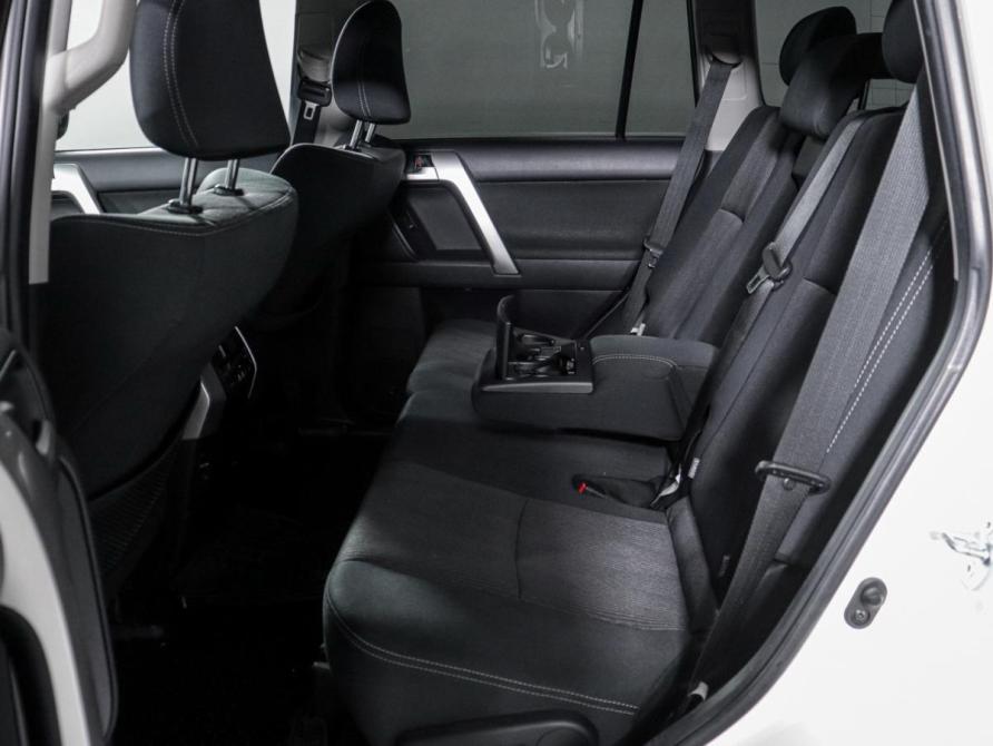 Toyota Land Cruiser Prado 150 Series Рестайлинг 3 Москва  - изображение 10