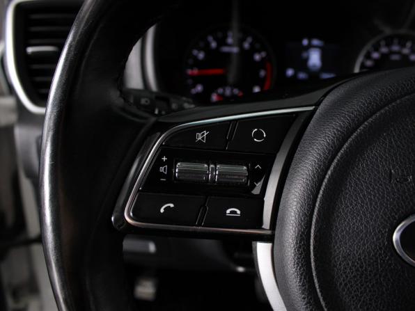 Kia Sportage IV Рестайлинг с пробегом 2021 года, цена 2 449 000 рублей, 77575 км, внедорожник, Автокод Объявления