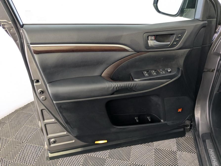 Toyota Highlander III (XU50) Москва  - изображение 19