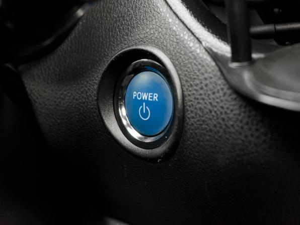 Toyota C-HR I с пробегом 2018 года, цена 2 315 000 рублей, 89403 км, внедорожник, Автокод Объявления