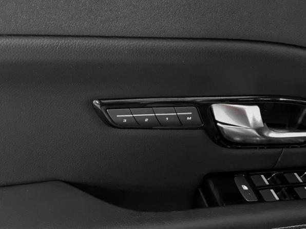 Land Rover Range Rover Evoque I Рестайлинг с пробегом 2017 года, цена 2 650 000 рублей, 107226 км, внедорожник, Автокод Объявления