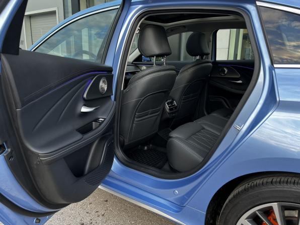 Chery Arrizo 8 с пробегом 2023 года, цена 1 970 000 рублей, 32224 км, седан, Автокод Объявления