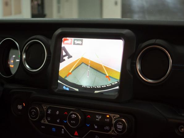 Jeep Wrangler IV (JL) с пробегом 2022 года, цена 6 999 000 рублей, 8065 км, внедорожник, Автокод Объявления