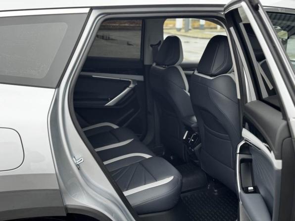 Новый Geely Atlas II 2026 года, цена 4 119 990 рублей, внедорожник, Автокод Объявления