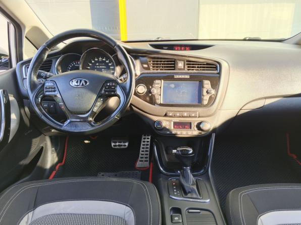 Kia Ceed II Рестайлинг с пробегом 2016 года, цена 1 250 000 рублей, 196162 км, универсал, Автокод Объявления