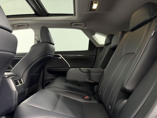 Lexus RX IV с пробегом 2019 года, цена 4 400 000 рублей, 110000 км, внедорожник, Автокод Объявления