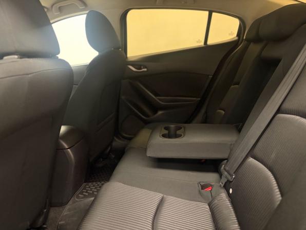 Mazda 3 III (BM) с пробегом 2013 года, цена 1 249 000 рублей, 144358 км, седан, Автокод Объявления