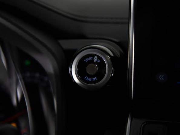Toyota Land Cruiser 300 Series с пробегом 2021 года, цена 8 499 000 рублей, 164438 км, внедорожник, Автокод Объявления