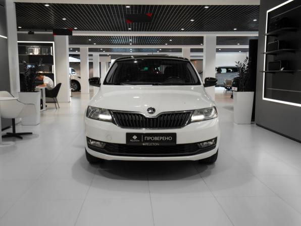 Skoda Rapid I Рестайлинг с пробегом 2019 года, цена 1 445 000 рублей, 71328 км, лифтбек, Автокод Объявления