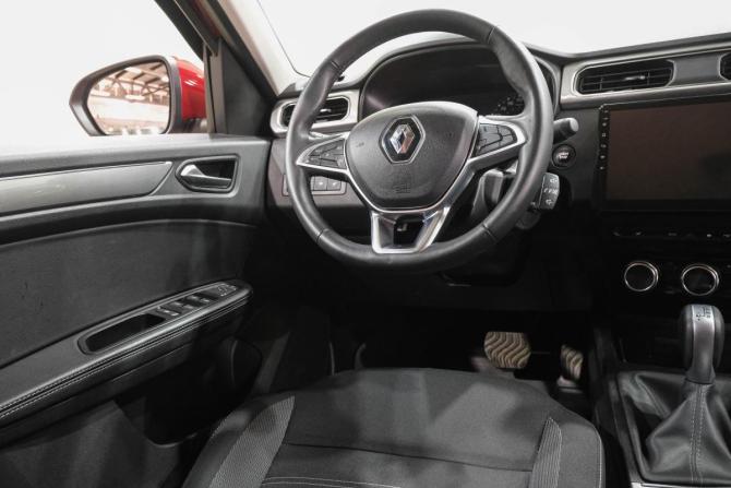 Renault Arkana I с пробегом 2021 года, цена 2 049 000 рублей, 32000 км, внедорожник, Автокод Объявления