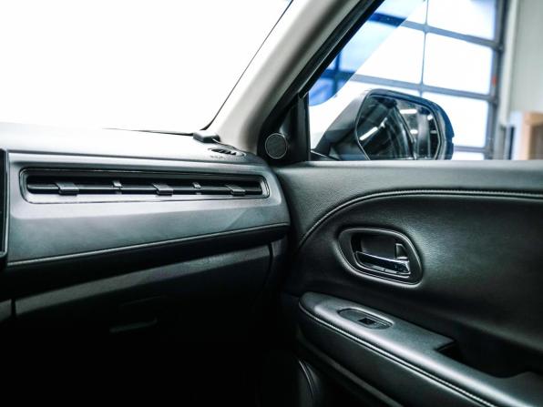 Honda Vezel I Рестайлинг с пробегом 2019 года, цена 1 870 000 рублей, 89167 км, внедорожник, Автокод Объявления