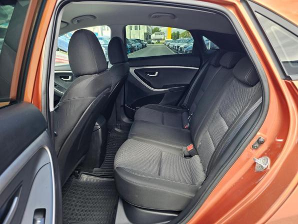 Hyundai i30 II Рестайлинг с пробегом 2015 года, цена 1 299 995 рублей, 90500 км, хэтчбек, Автокод Объявления