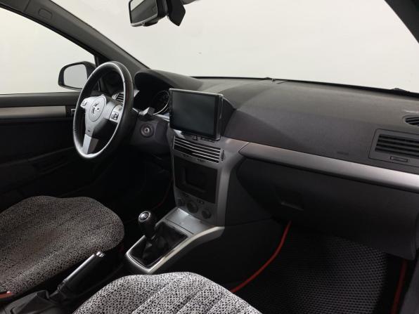 Opel Astra H Рестайлинг с пробегом 2012 года, цена 920 000 рублей, 63962 км, хэтчбек, Автокод Объявления