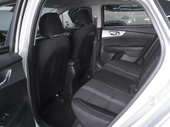 Kia Cerato IV Рестайлинг с пробегом 2022 года, цена 1 820 000 рублей, 114333 км, седан, Автокод Объявления