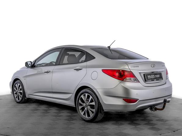 Hyundai Solaris I с пробегом 2013 года, цена 950 000 рублей, 137449 км, седан, Автокод Объявления