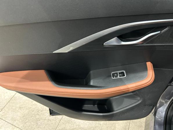 Omoda C5 I с пробегом 2023 года, цена 1 749 000 рублей, 60719 км, внедорожник, Автокод Объявления