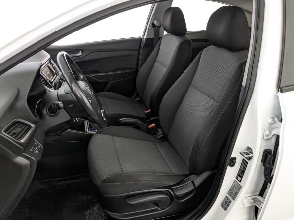 Hyundai Solaris II с пробегом 2018 года, цена 1 100 000 рублей, 146639 км, седан, Автокод Объявления