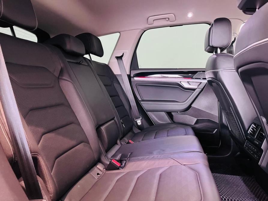 Volkswagen Touareg III Волгоград  - изображение 32