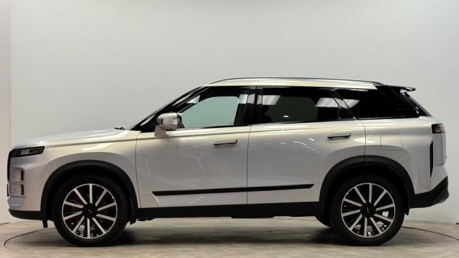 Jaecoo J7 I с пробегом 2023 года, цена 2 455 000 рублей, 24184 км, внедорожник, Автокод Объявления