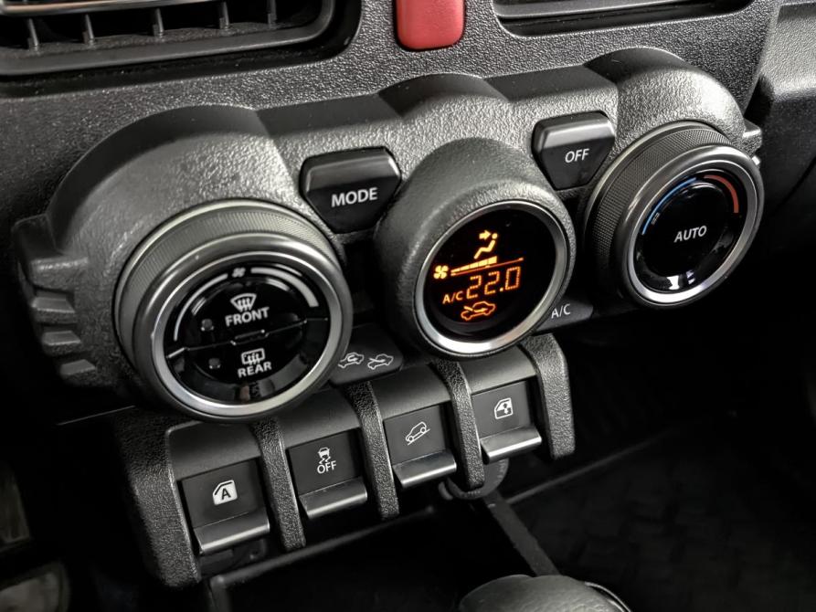 Suzuki Jimny IV Москва  - изображение 19