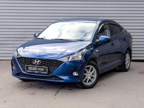 Hyundai Solaris II Рестайлинг с пробегом 2022 года, цена 1 650 000 рублей, 36867 км, седан, Автокод Объявления