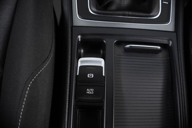 Volkswagen Golf VII с пробегом 2013 года, цена 959 000 рублей, 135000 км, хэтчбек, Автокод Объявления