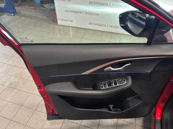 Omoda C5 I с пробегом 2024 года, цена 1 999 000 рублей, 10000 км, внедорожник, Автокод Объявления