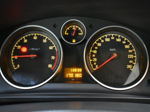 Opel Zafira B Рестайлинг с пробегом 2013 года, цена 799 000 рублей, 170715 км, компактвэн, Автокод Объявления