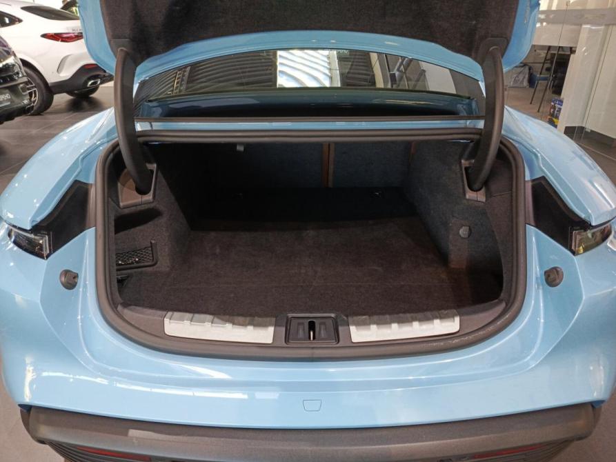 Porsche Taycan I Казань  - изображение 12