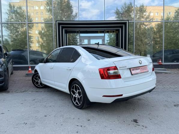 Skoda Octavia III (A7) Рестайлинг с пробегом 2018 года, цена 2 200 000 рублей, 74177 км, лифтбек, Автокод Объявления