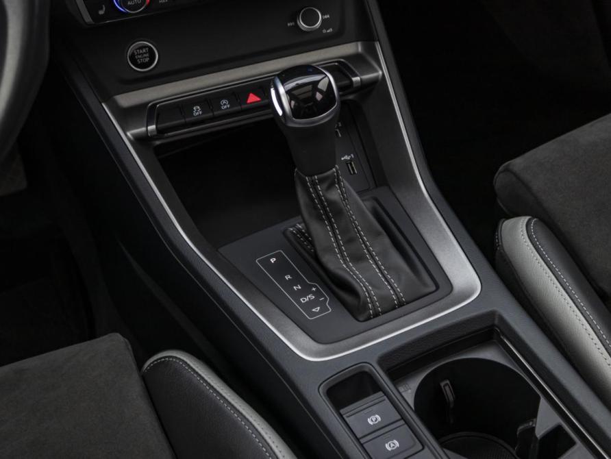 Audi Q3 II (F3) Москва  - изображение 19