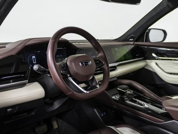 Geely Monjaro I с пробегом 2023 года, цена 3 409 000 рублей, 36000 км, внедорожник, Автокод Объявления