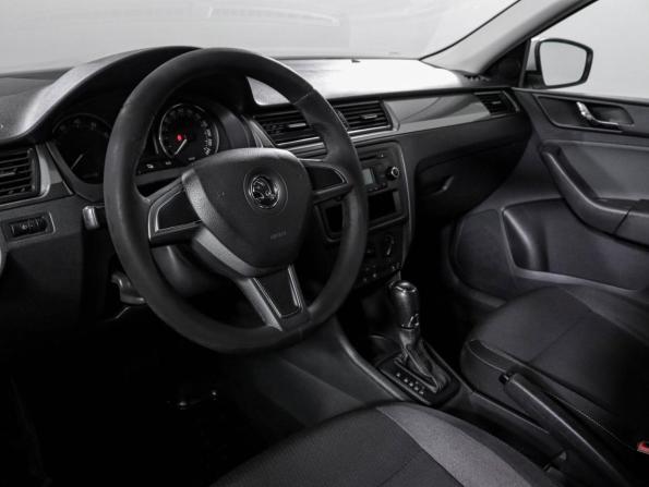 Skoda Rapid I с пробегом 2014 года, цена 899 000 рублей, 199582 км, лифтбек, Автокод Объявления