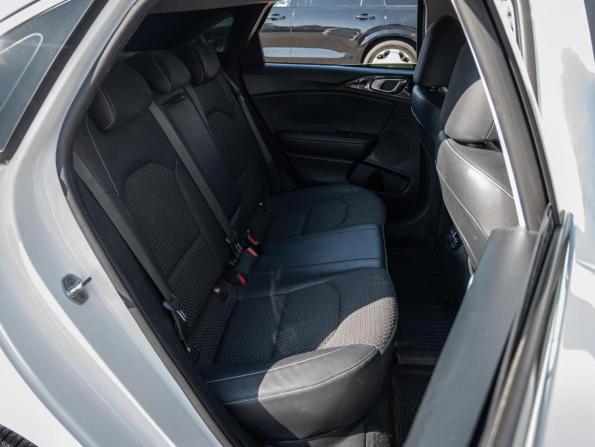 Kia Ceed III с пробегом 2019 года, цена 1 770 000 рублей, 118363 км, хэтчбек, Автокод Объявления