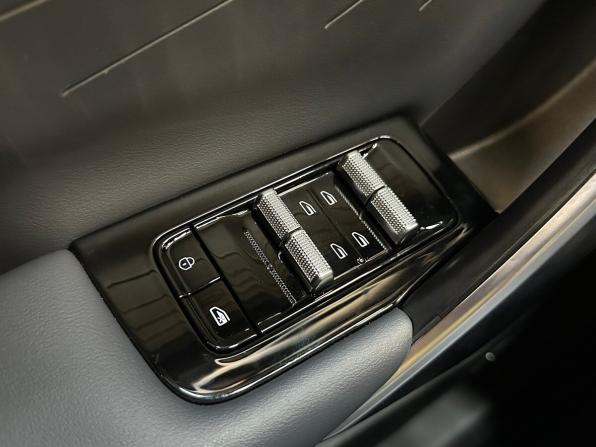 Geely Atlas II с пробегом 2024 года, цена 2 930 000 рублей, 53723 км, внедорожник, Автокод Объявления