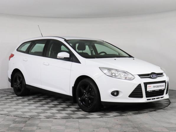 Ford Focus III Рестайлинг с пробегом 2015 года, цена 927 000 рублей, 105724 км, универсал, Автокод Объявления