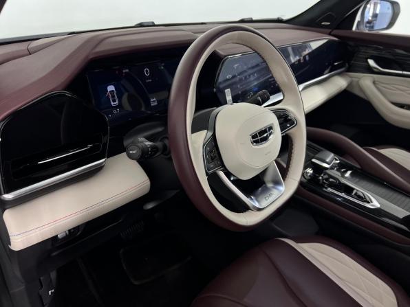Geely Monjaro I с пробегом 2024 года, цена 3 150 000 рублей, 42600 км, внедорожник, Автокод Объявления