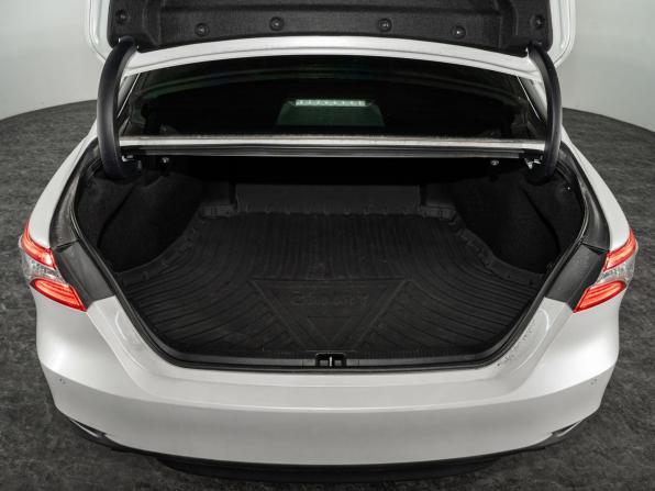 Toyota Camry VIII (XV70) Рестайлинг с пробегом 2021 года, цена 3 550 000 рублей, 59617 км, седан, Автокод Объявления