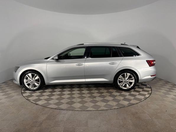 Skoda Superb III с пробегом 2019 года, цена 2 249 000 рублей, 287007 км, универсал, Автокод Объявления